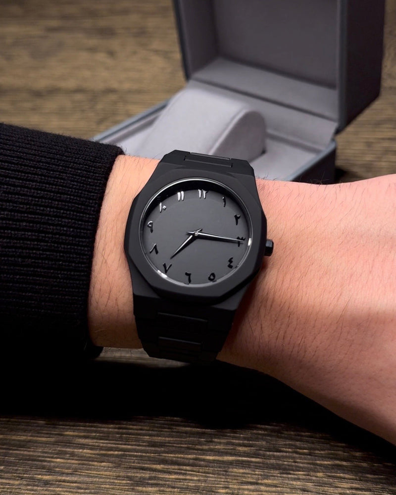 Luxury Arabic Numerals Black Wristwatch - Minimalist Design | ساعة يد عربية فاخرة